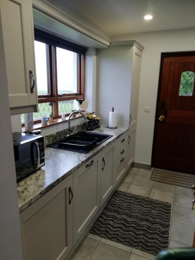 Craig Cottage Self-Catering Бушмилс Экстерьер фото